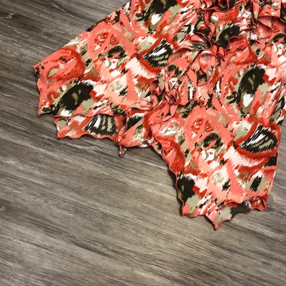 Cato Asymmetrical Ruffle Top - Picture 4 of 5